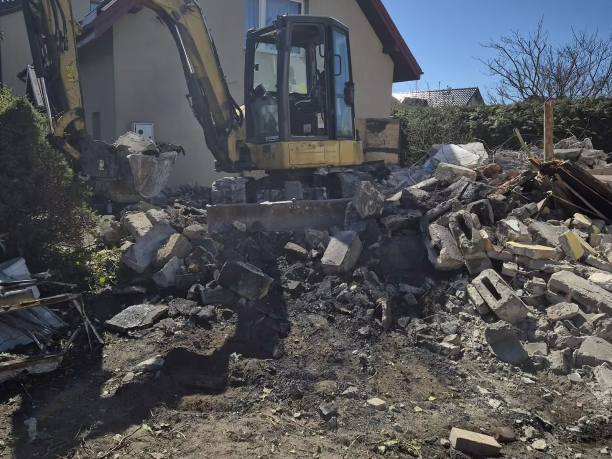 Wyburzenia i rozbiórki